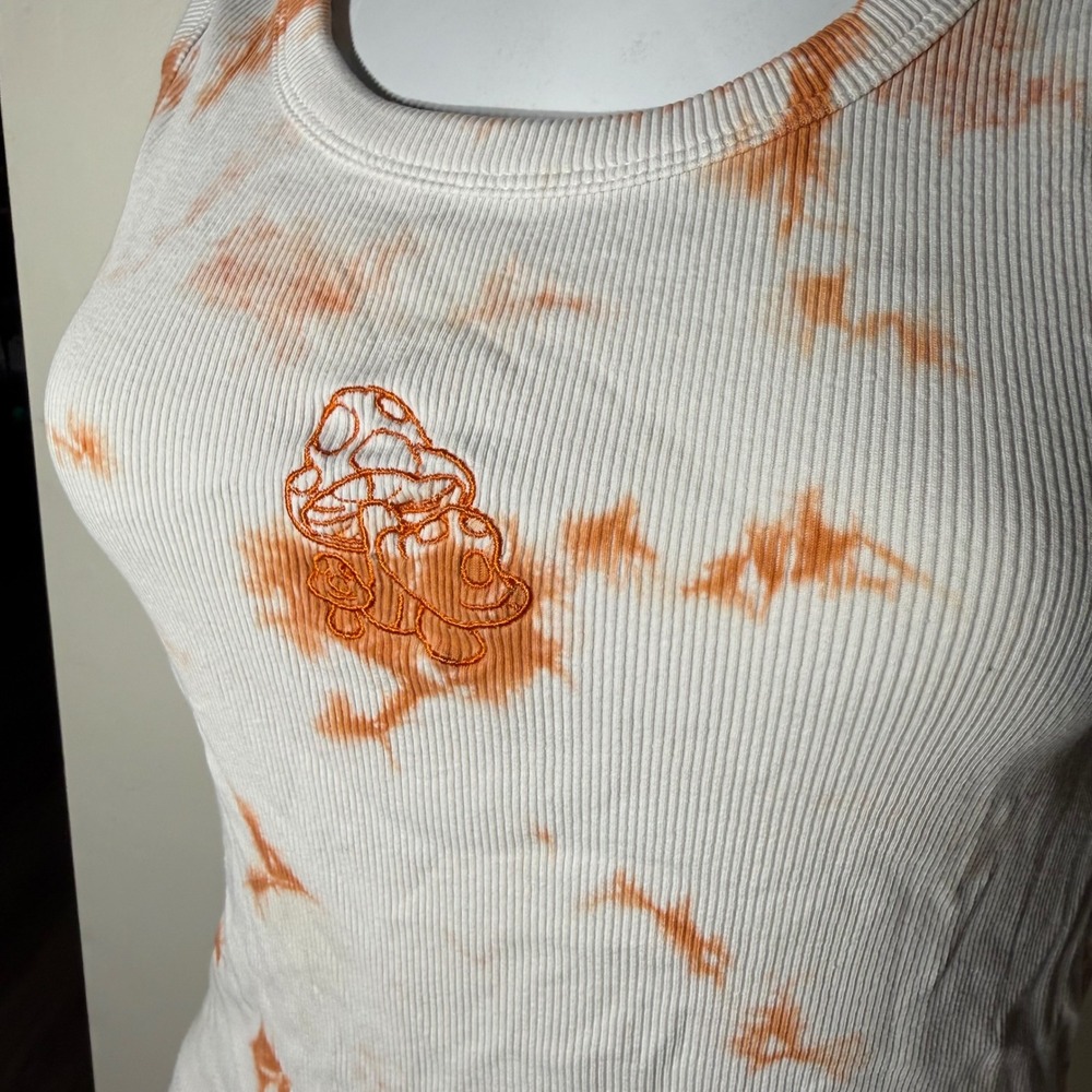 Mushroom Embroidered Tie Dye Ribbed Tank Top Women's S